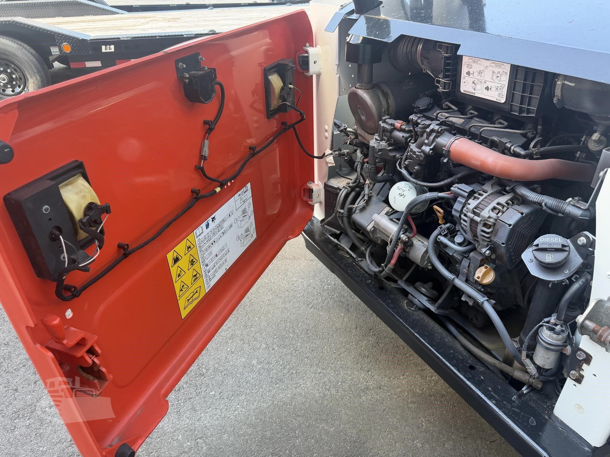 2023 BOBCAT T595 photo 32