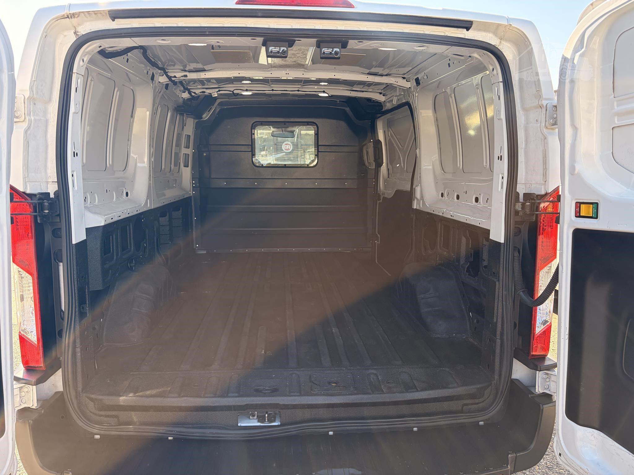 2018 FORD TRANSIT photo 15