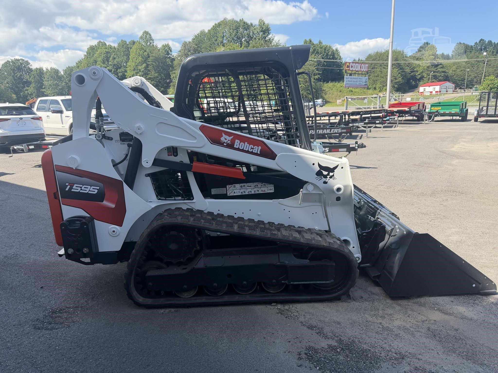 2023 BOBCAT T595 photo 10
