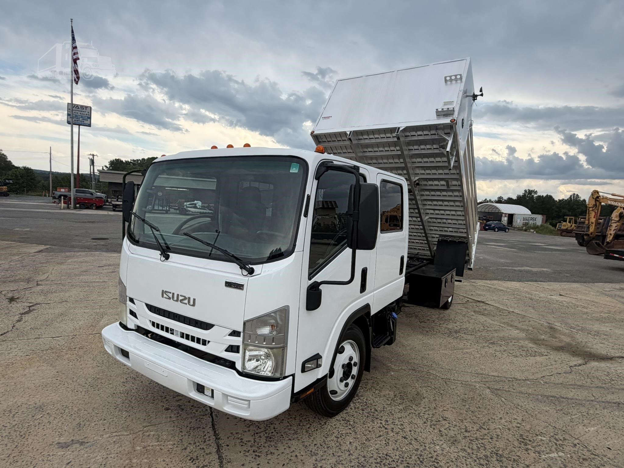 2016 ISUZU NPR HD photo 36