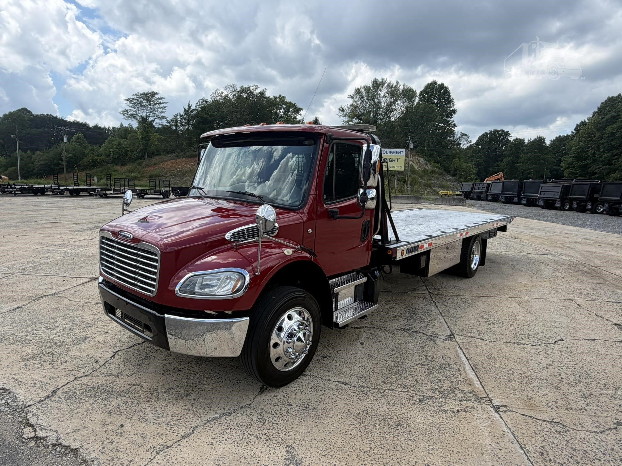 2018 FREIGHTLINER BUSINESS CLASS M2 106 photo 35