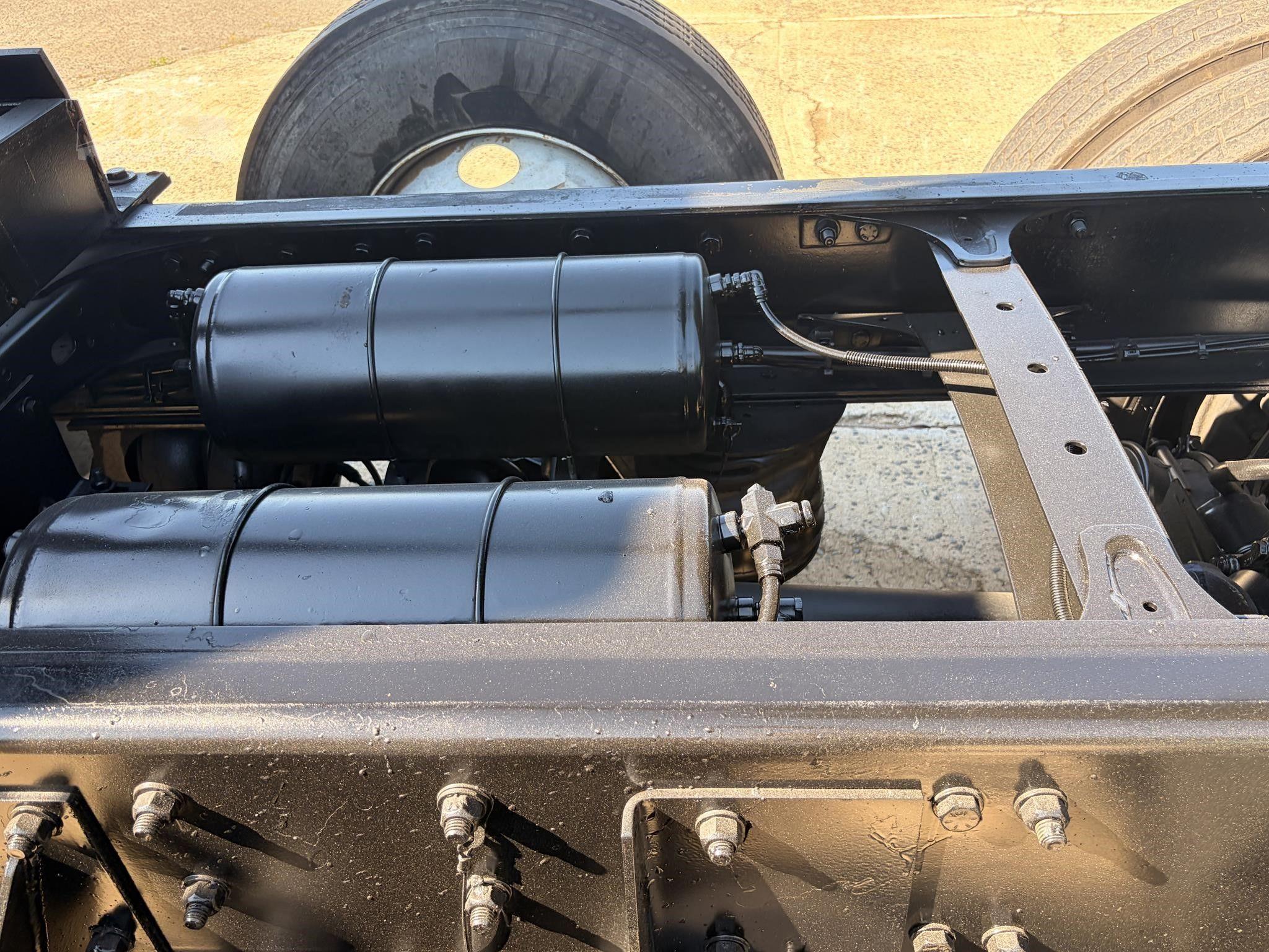 2016 WESTERN STAR 4700 photo 37