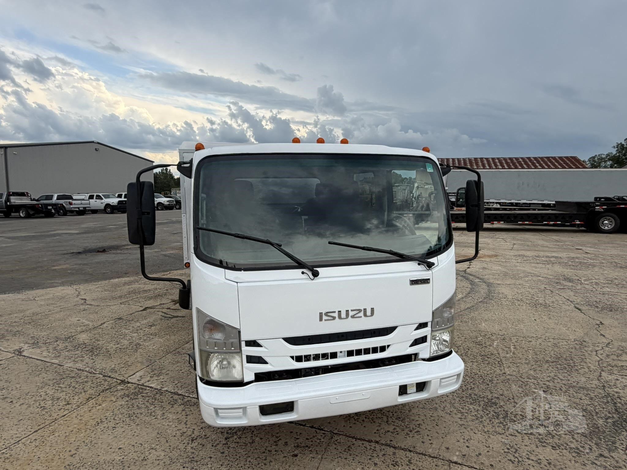 2016 ISUZU NPR HD photo 28