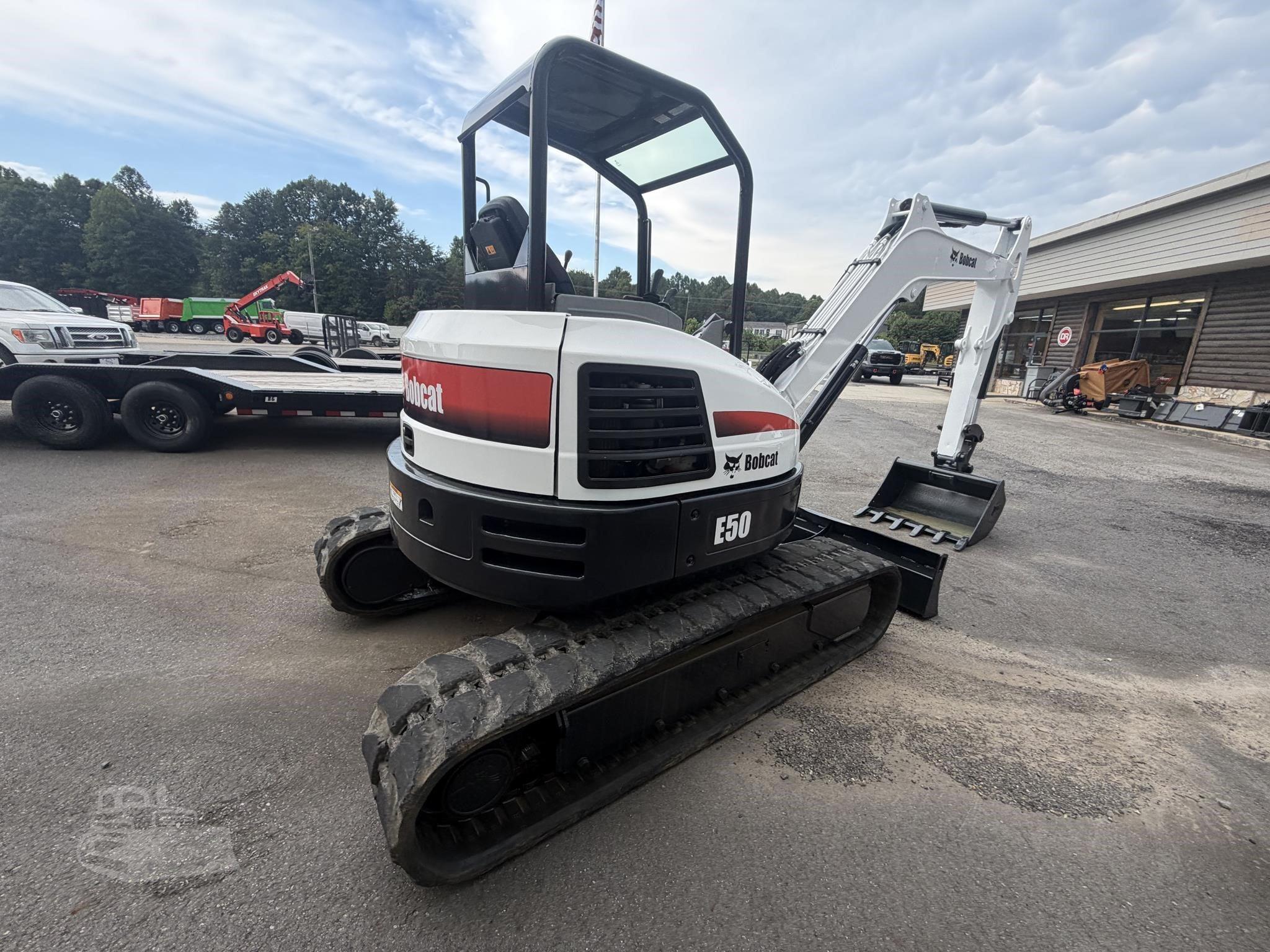 2019 BOBCAT E50 photo 9