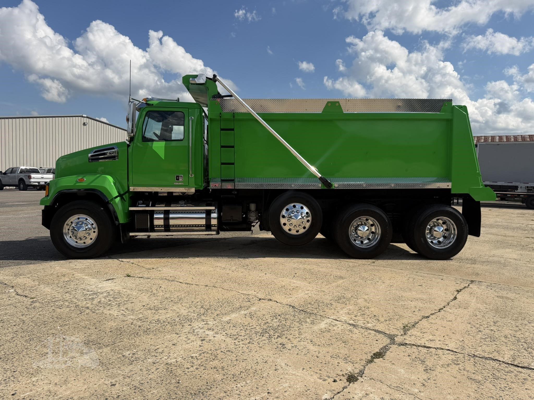 2018 WESTERN STAR 4700 photo 34