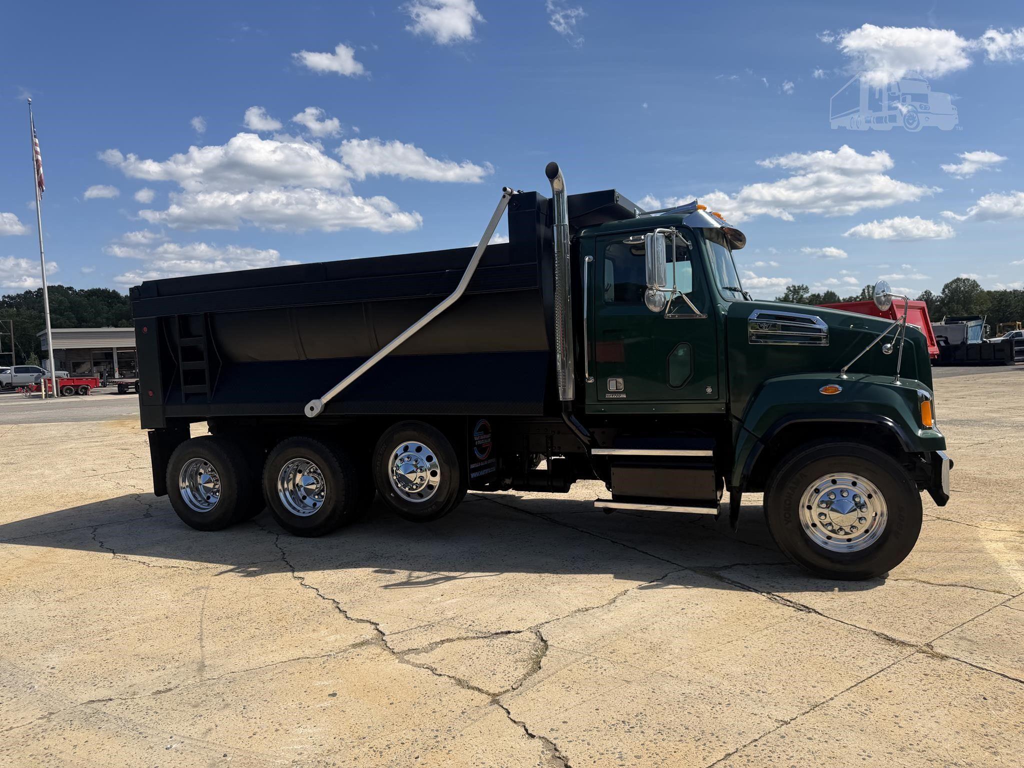 2016 WESTERN STAR 4700 photo 25