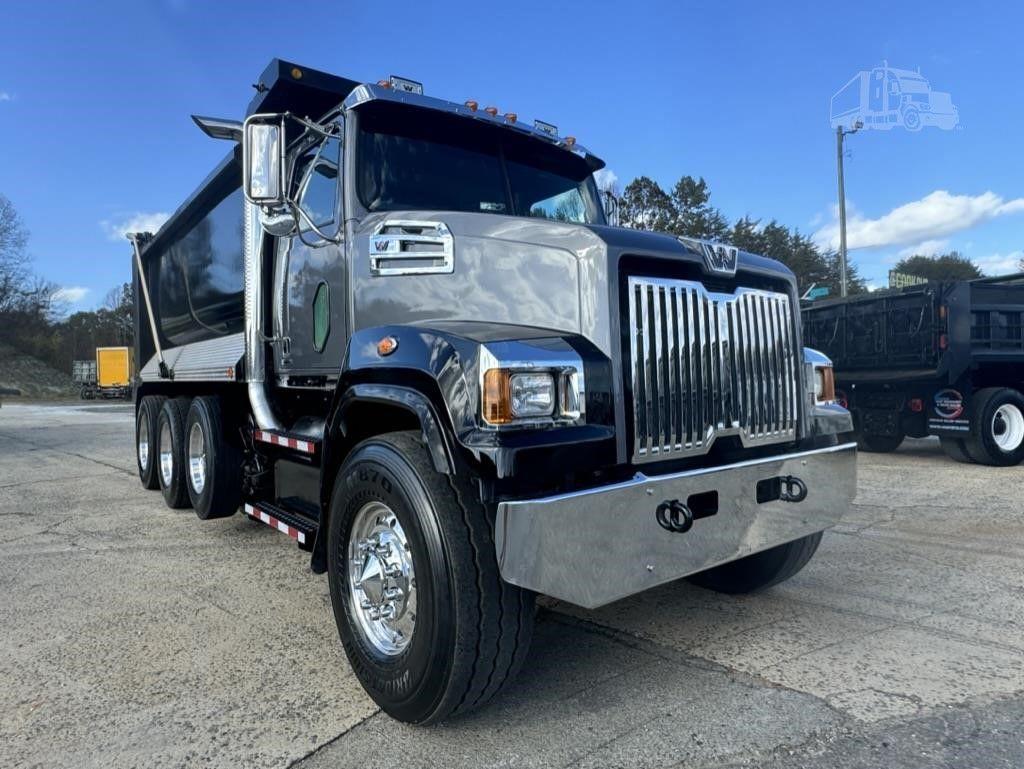 2018 WESTERN STAR 4700 photo 18