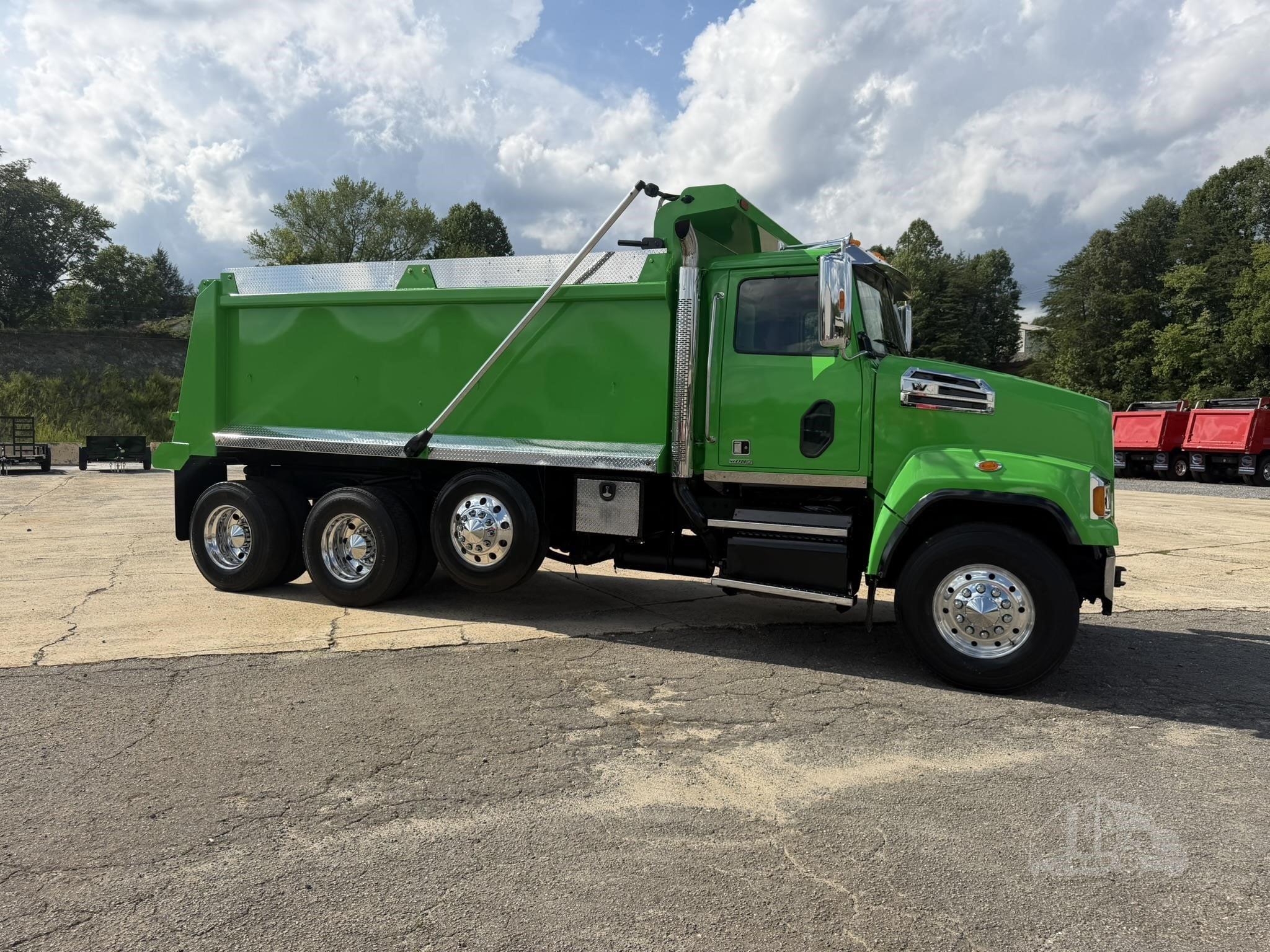2018 WESTERN STAR 4700 photo 7