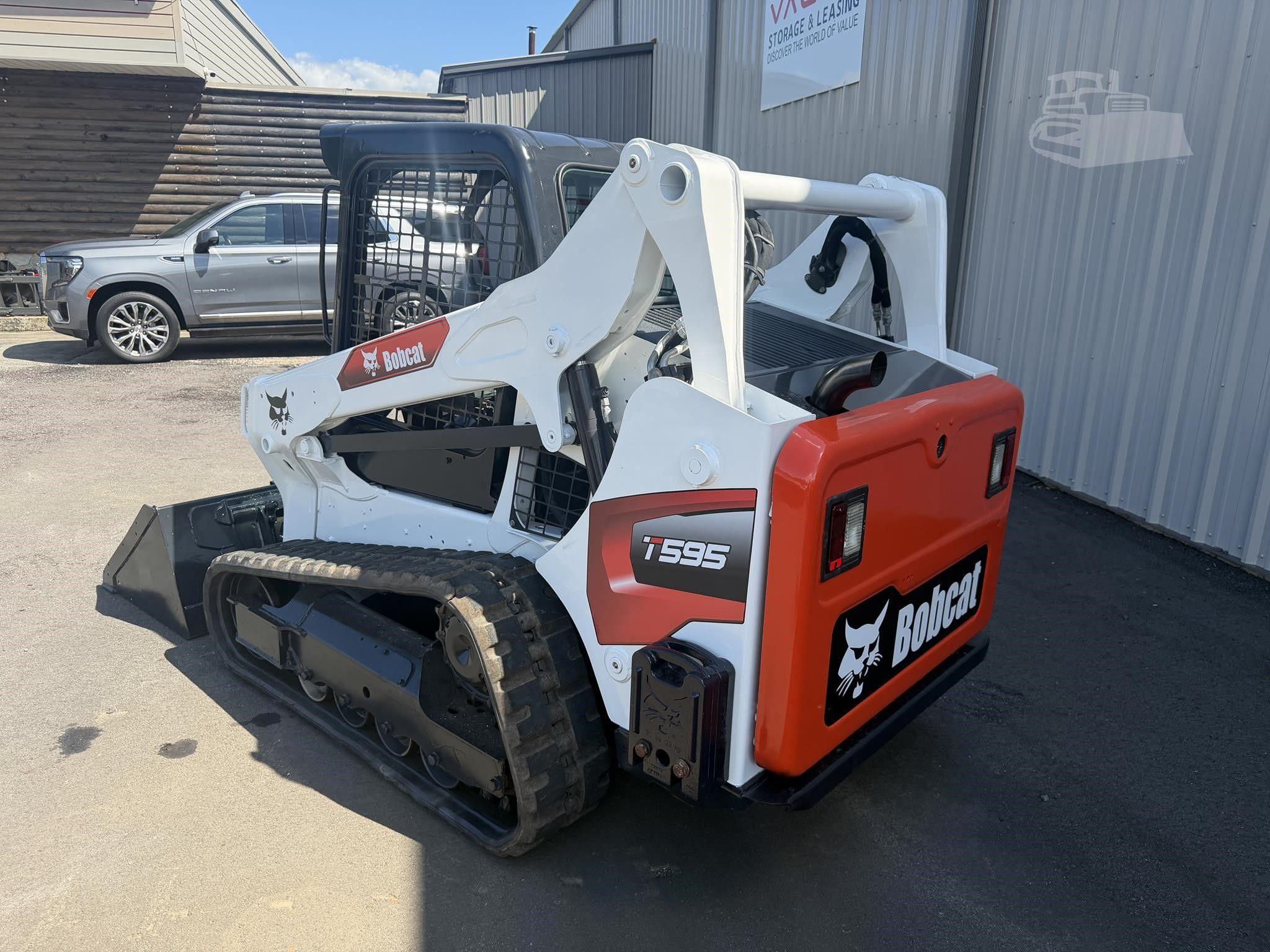 2023 BOBCAT T595 photo 2