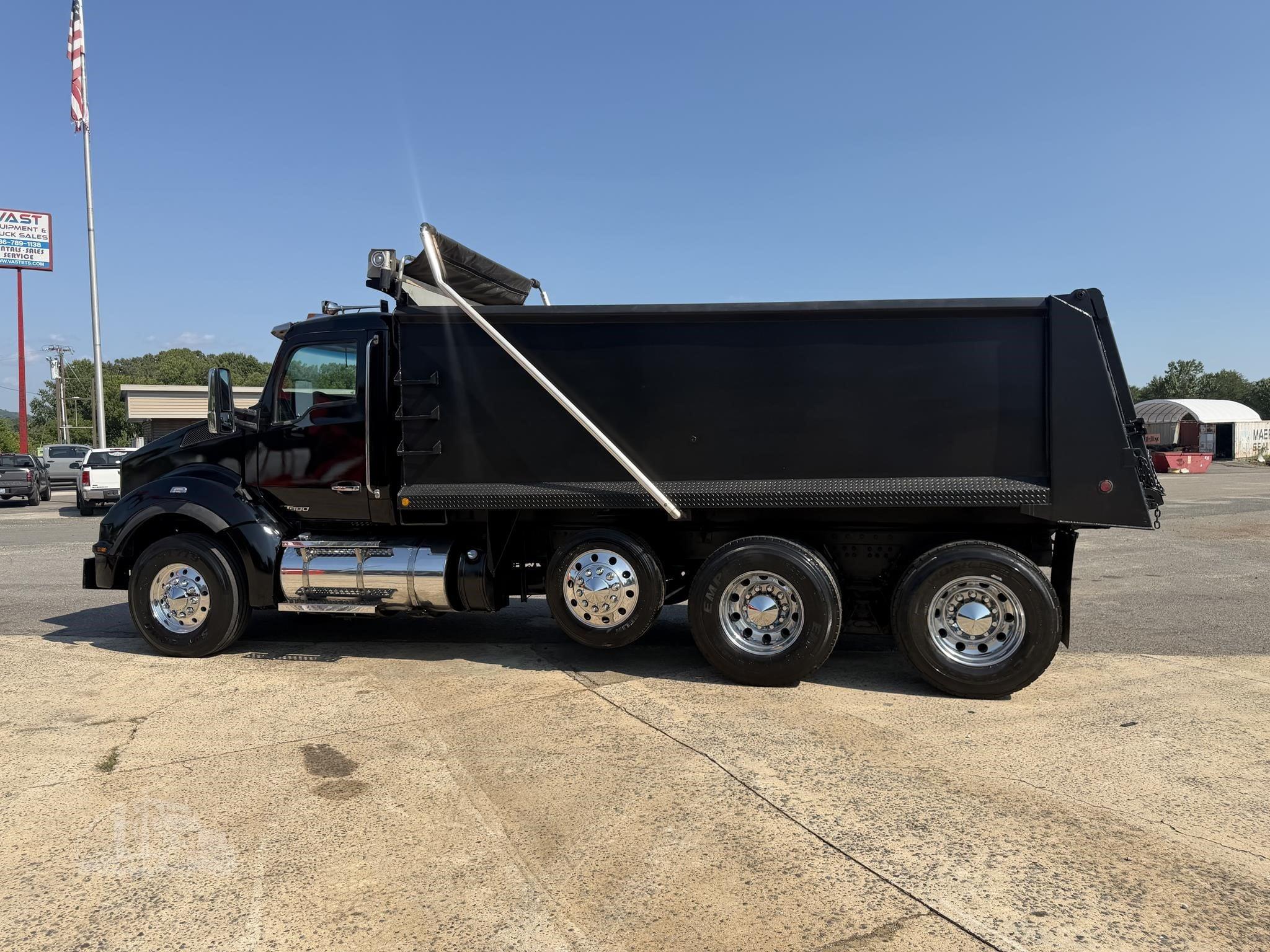 2016 KENWORTH T880 photo 13