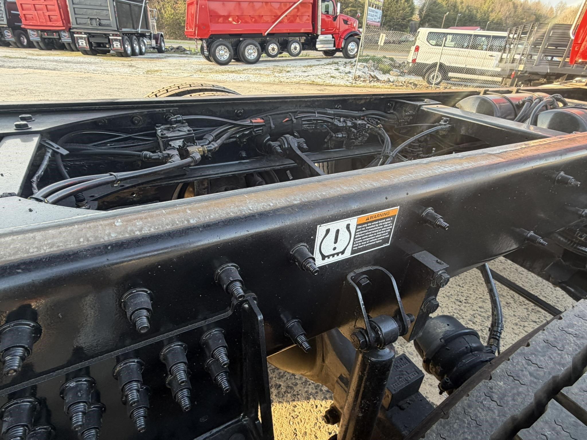 2022 PETERBILT 567 photo 48