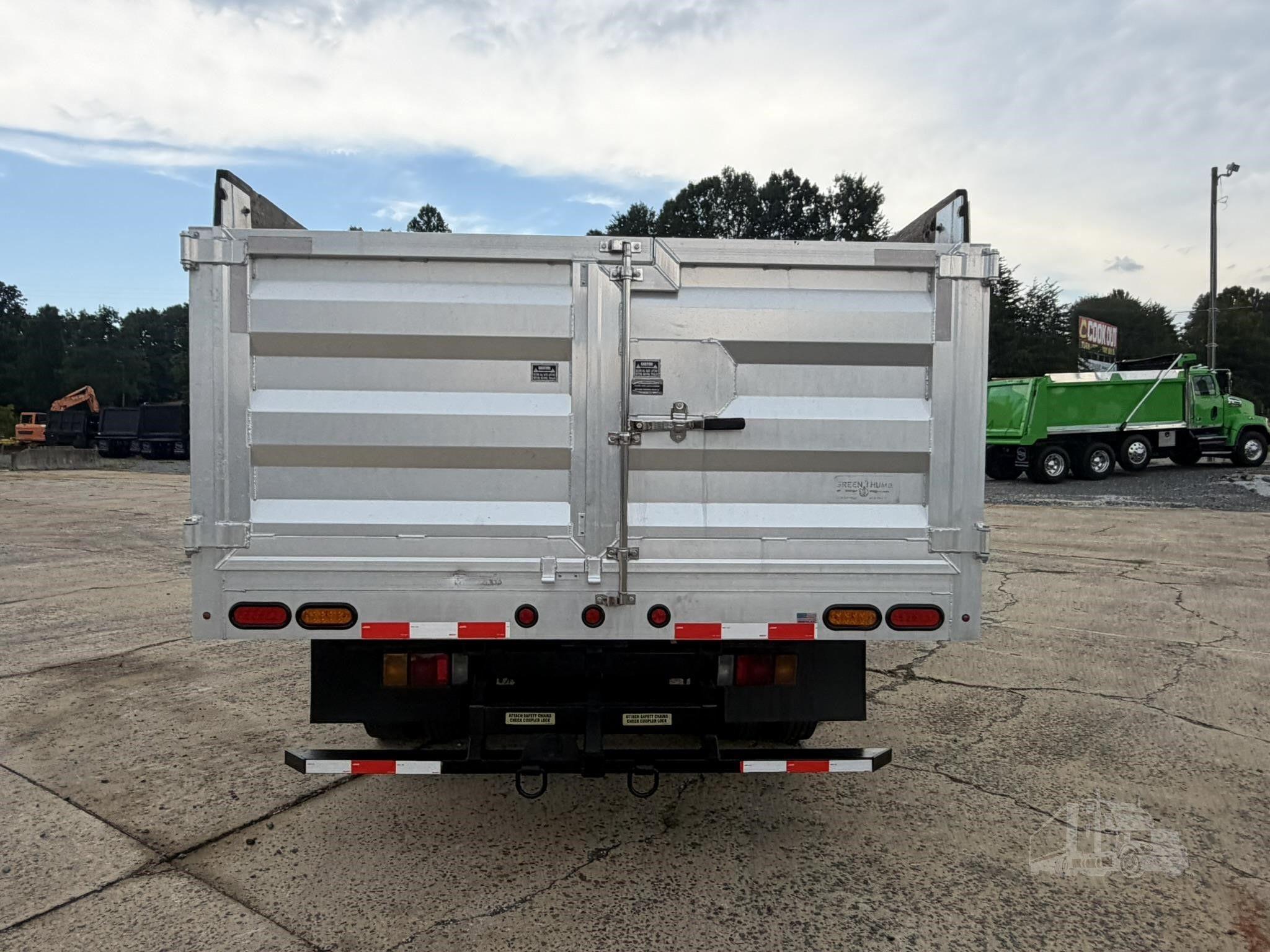 2016 ISUZU NPR HD photo 24