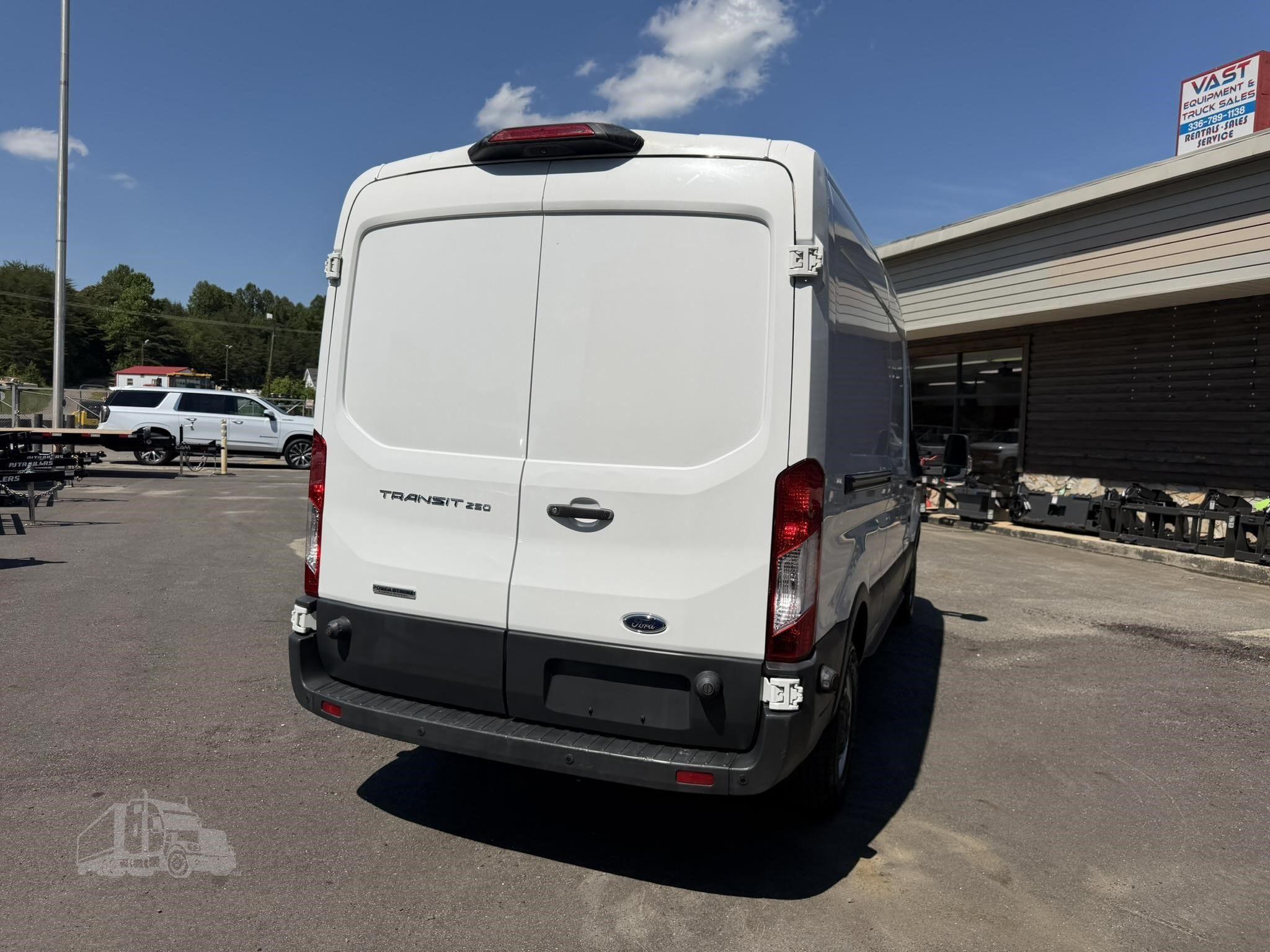 2018 FORD TRANSIT photo 13