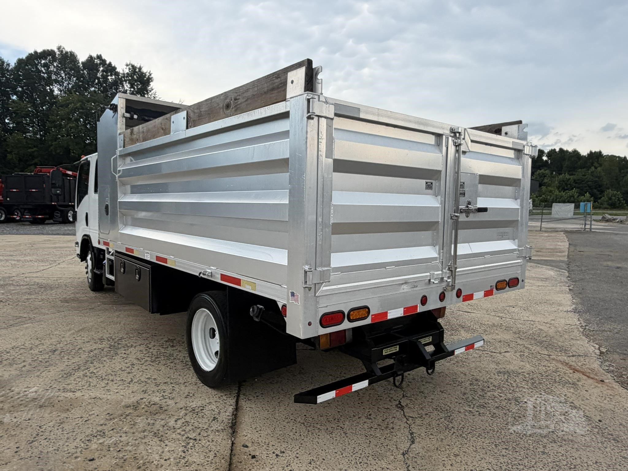 2016 ISUZU NPR HD photo 23