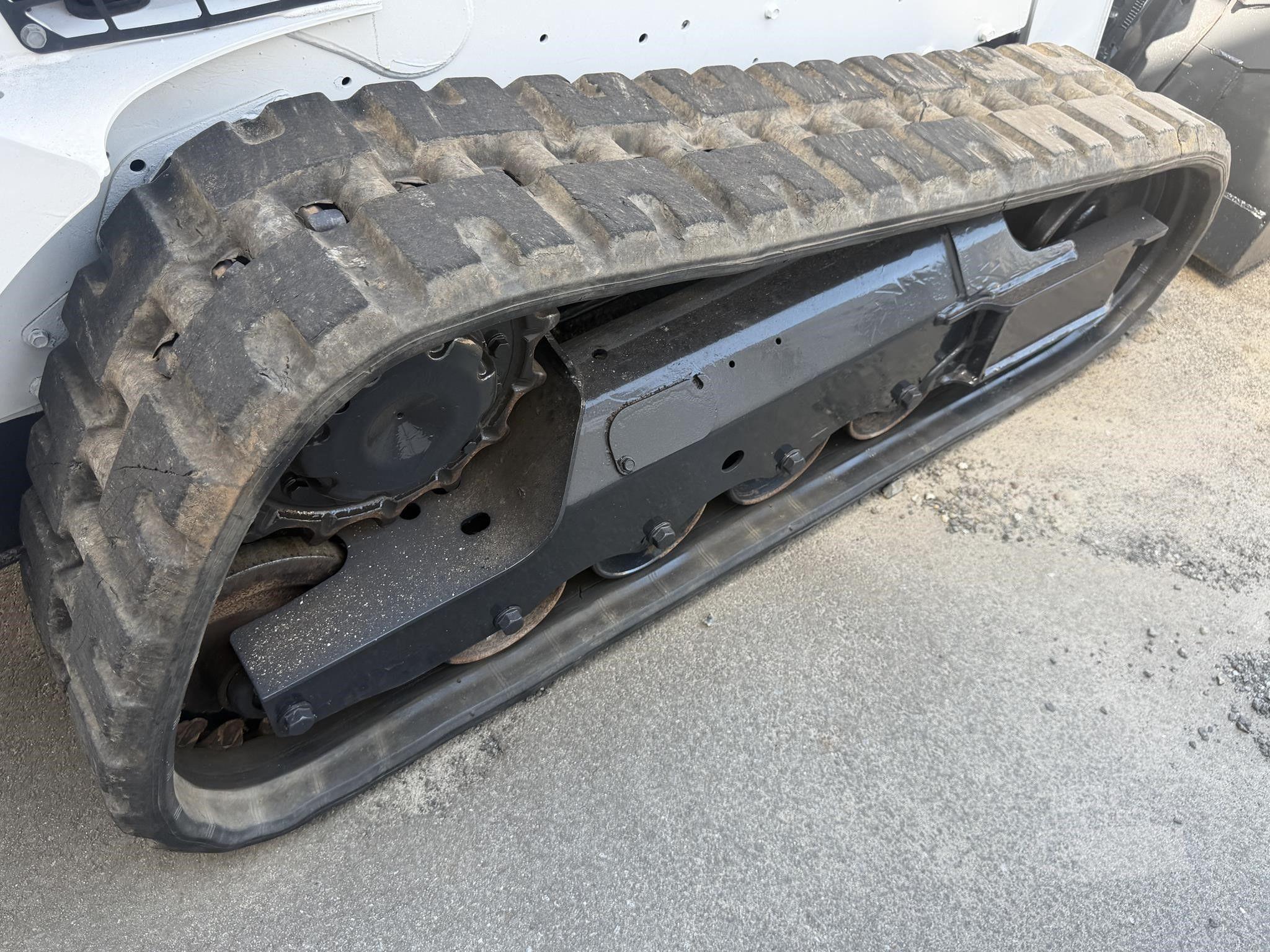 2023 BOBCAT T595 photo 14
