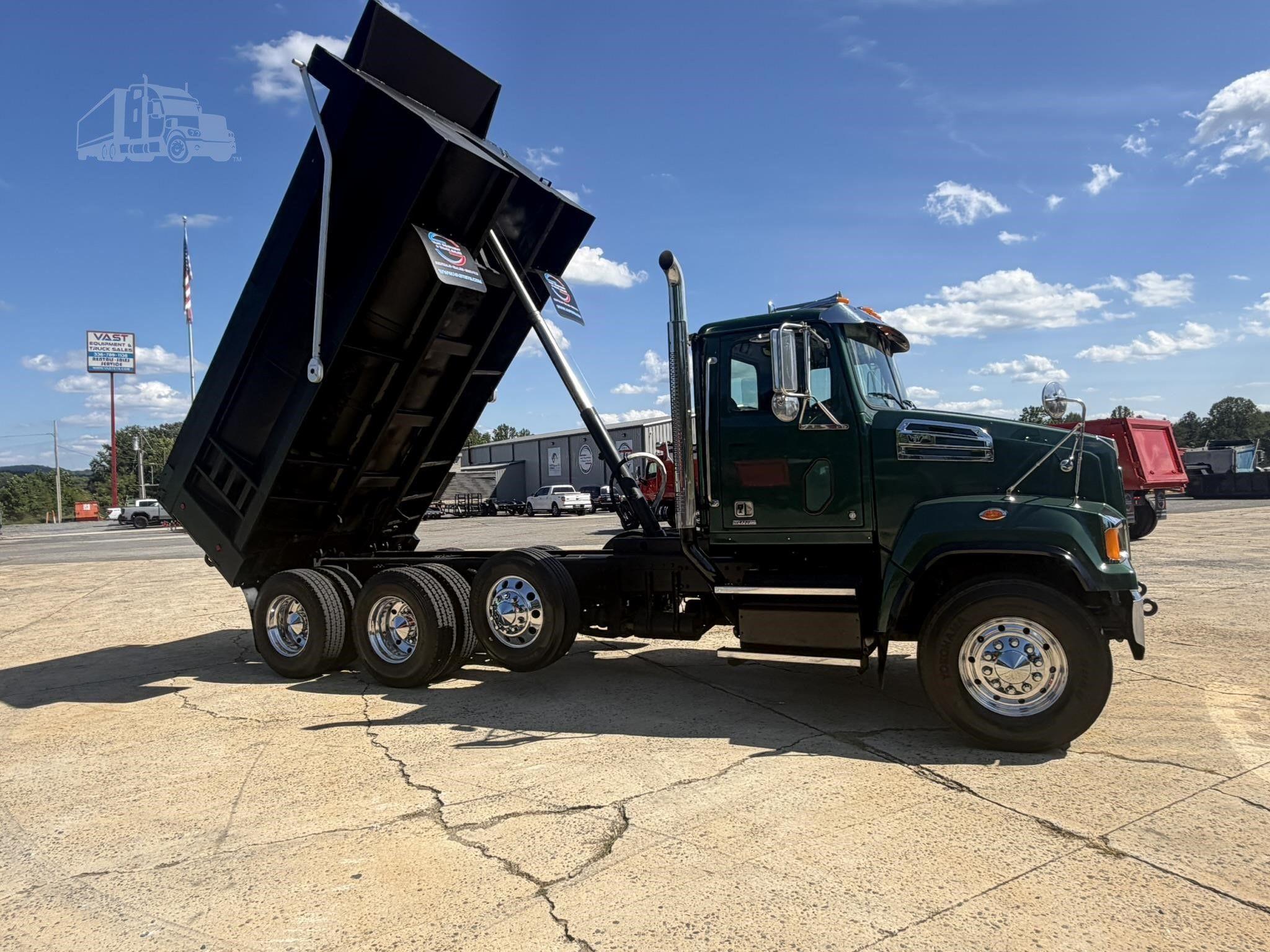 2016 WESTERN STAR 4700 photo 33