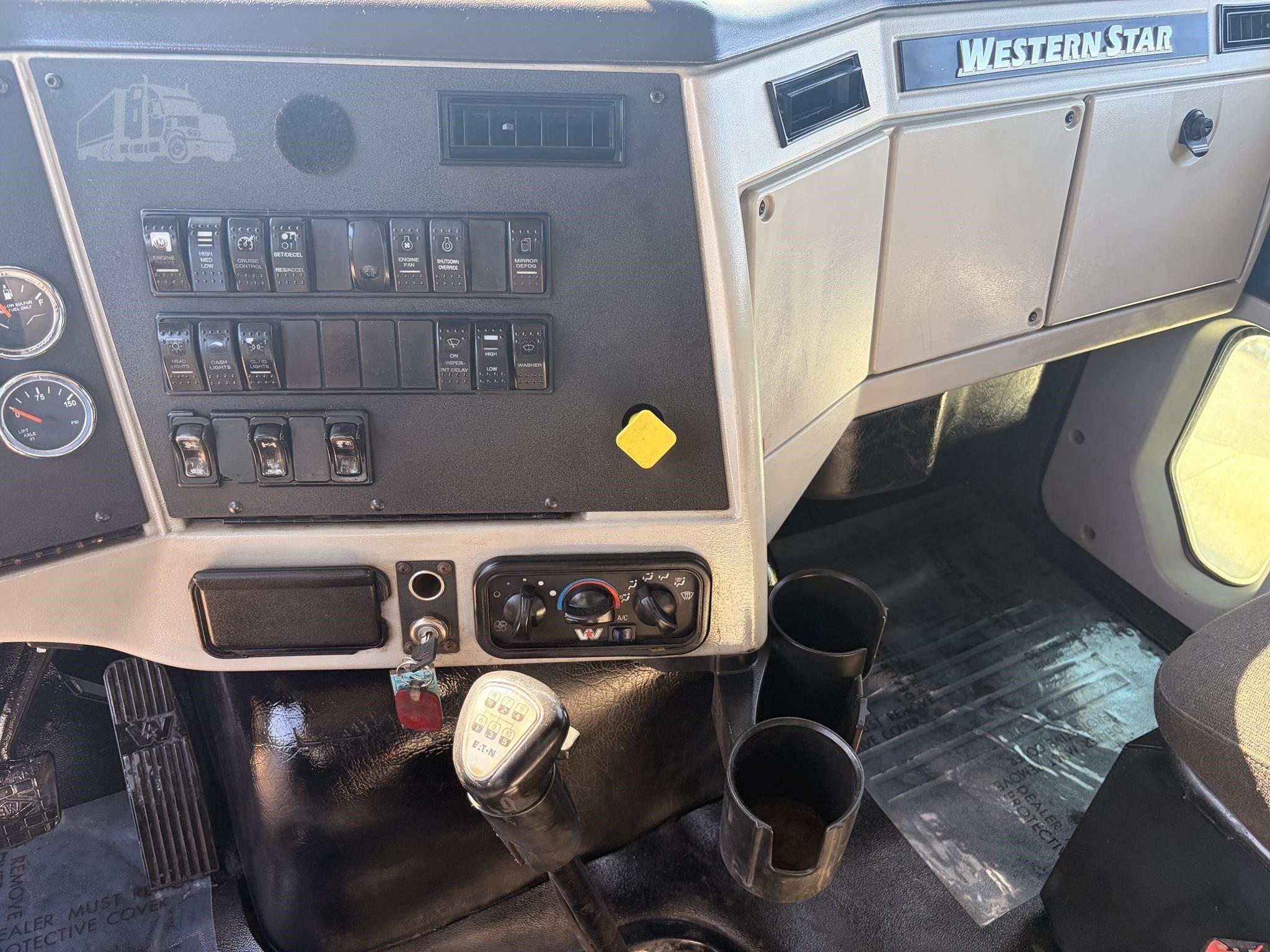 2016 WESTERN STAR 4700 photo 20