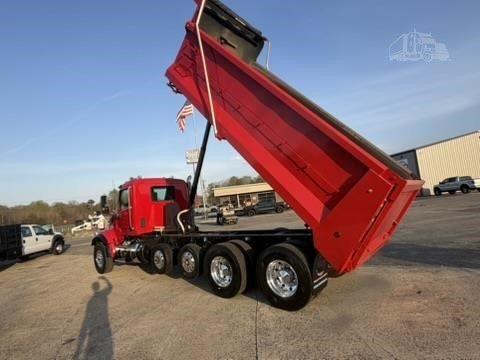 2022 PETERBILT 567 photo 32