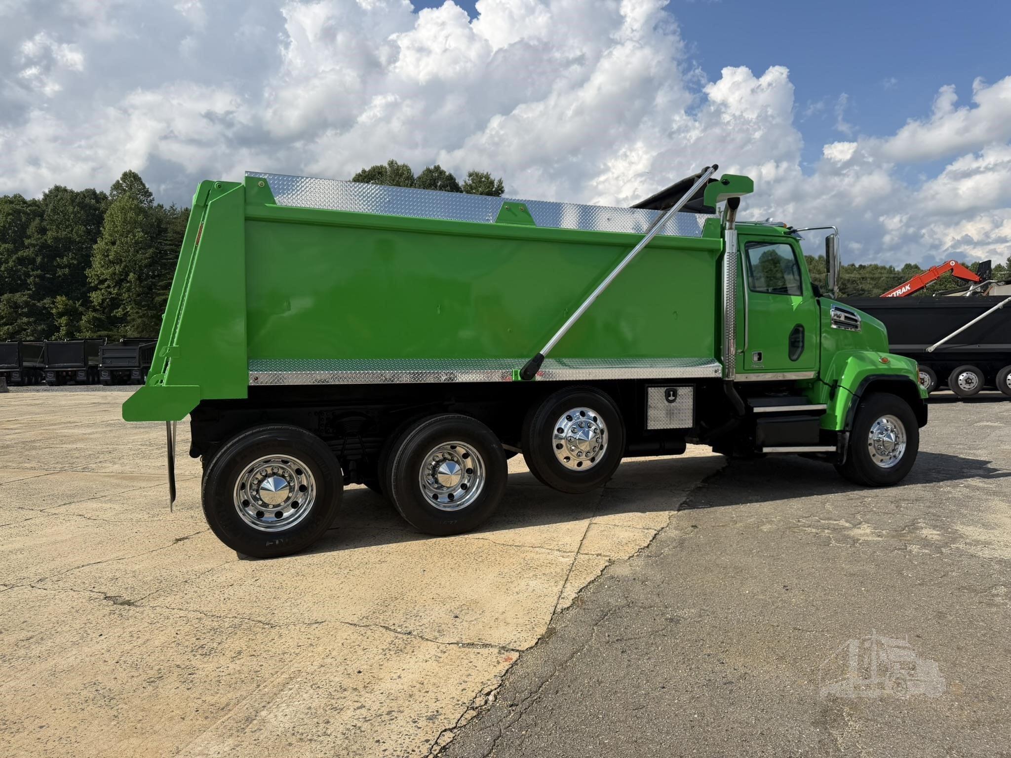 2018 WESTERN STAR 4700 photo 10