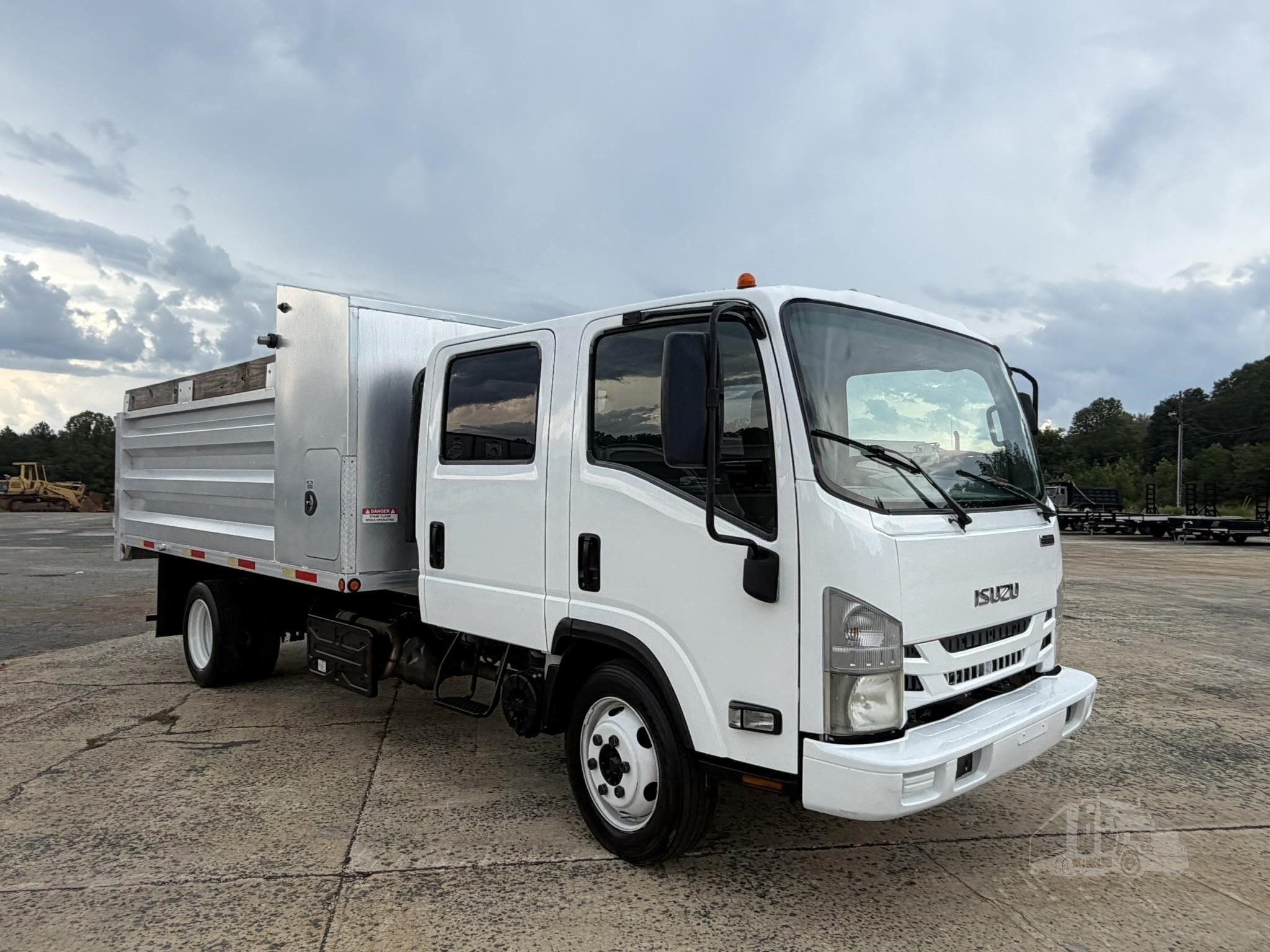 2016 ISUZU NPR HD photo 5