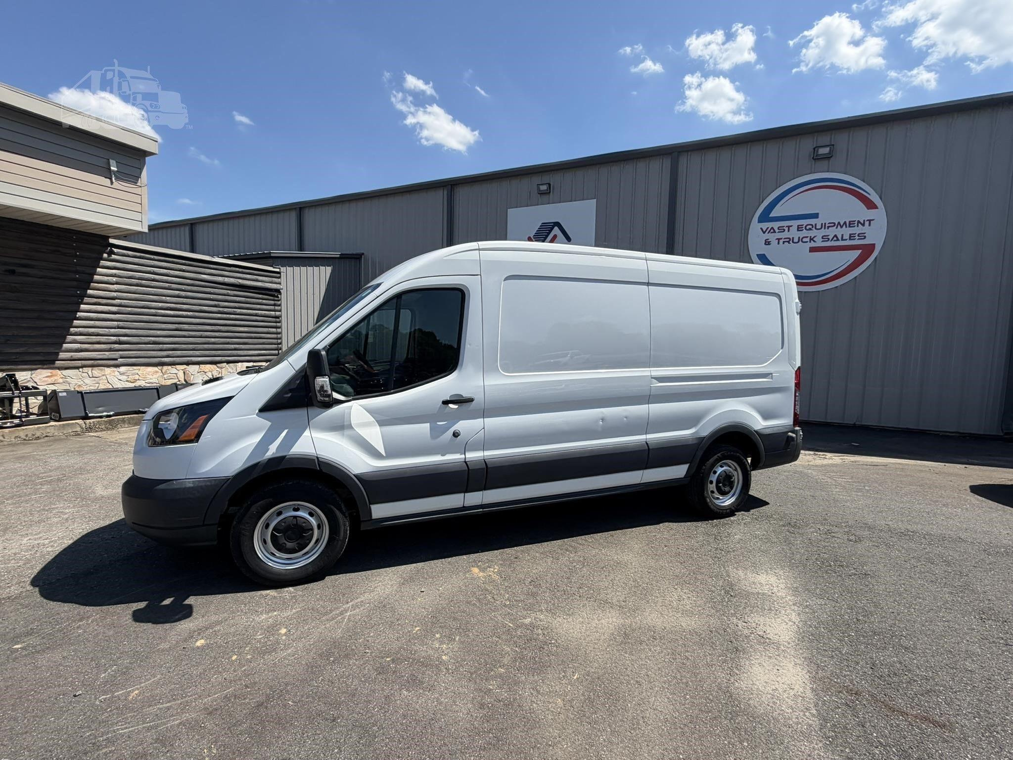 2018 FORD TRANSIT photo 19
