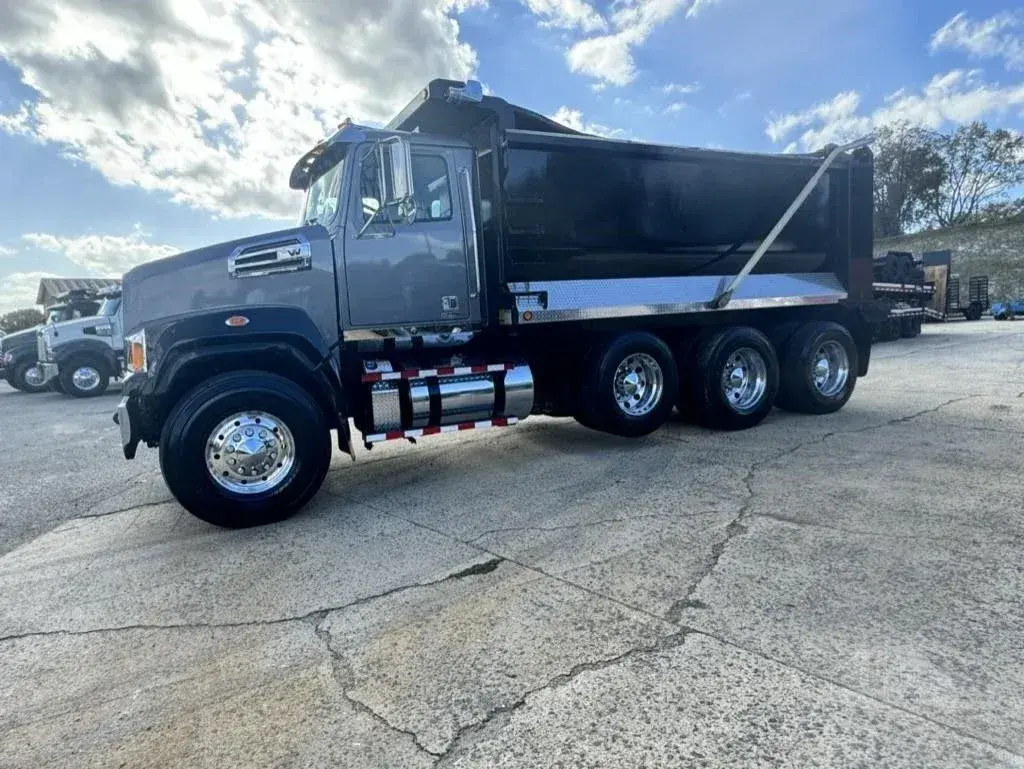 2018 WESTERN STAR 4700 photo 17