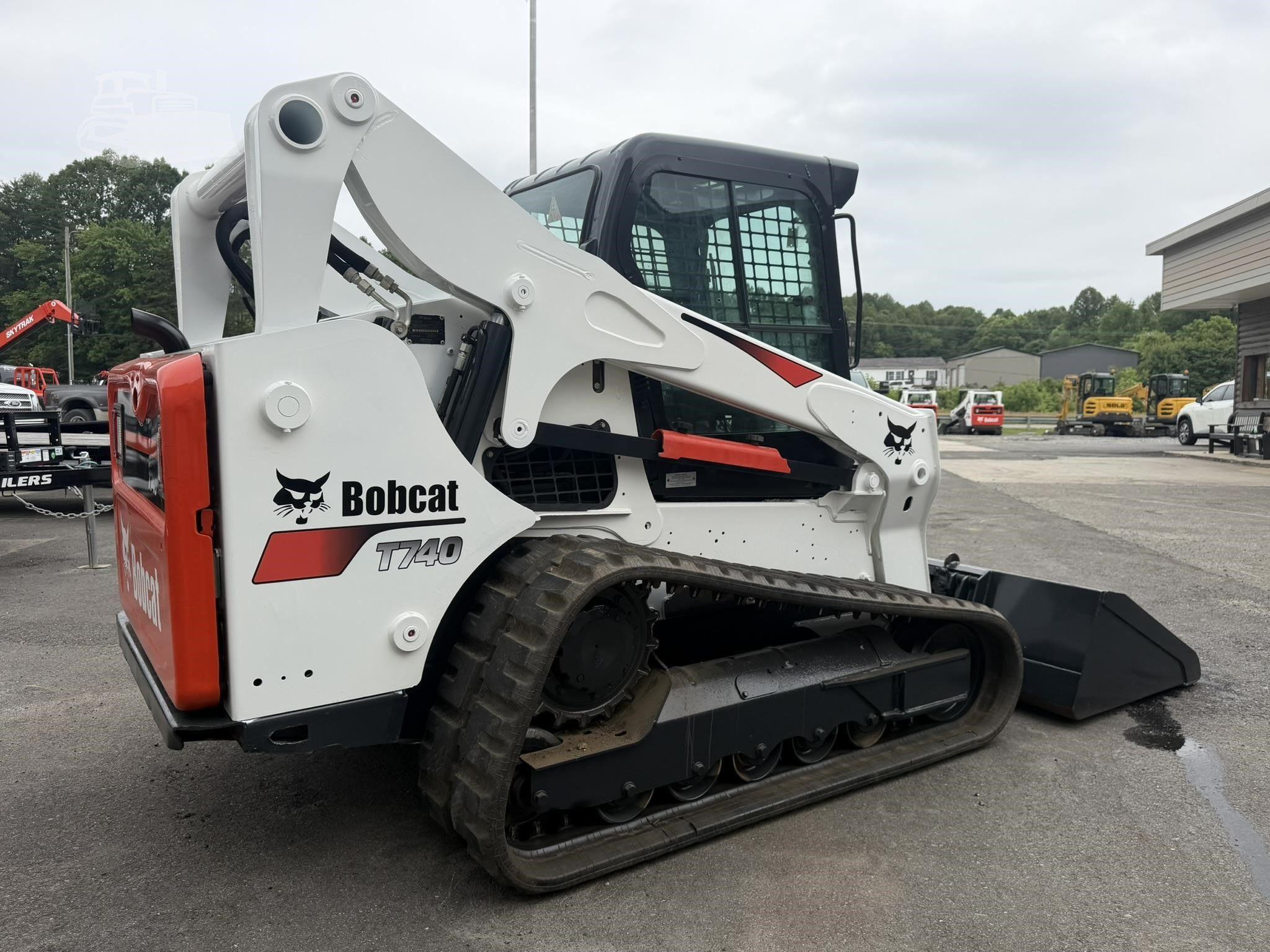 2018 BOBCAT T740 photo 6