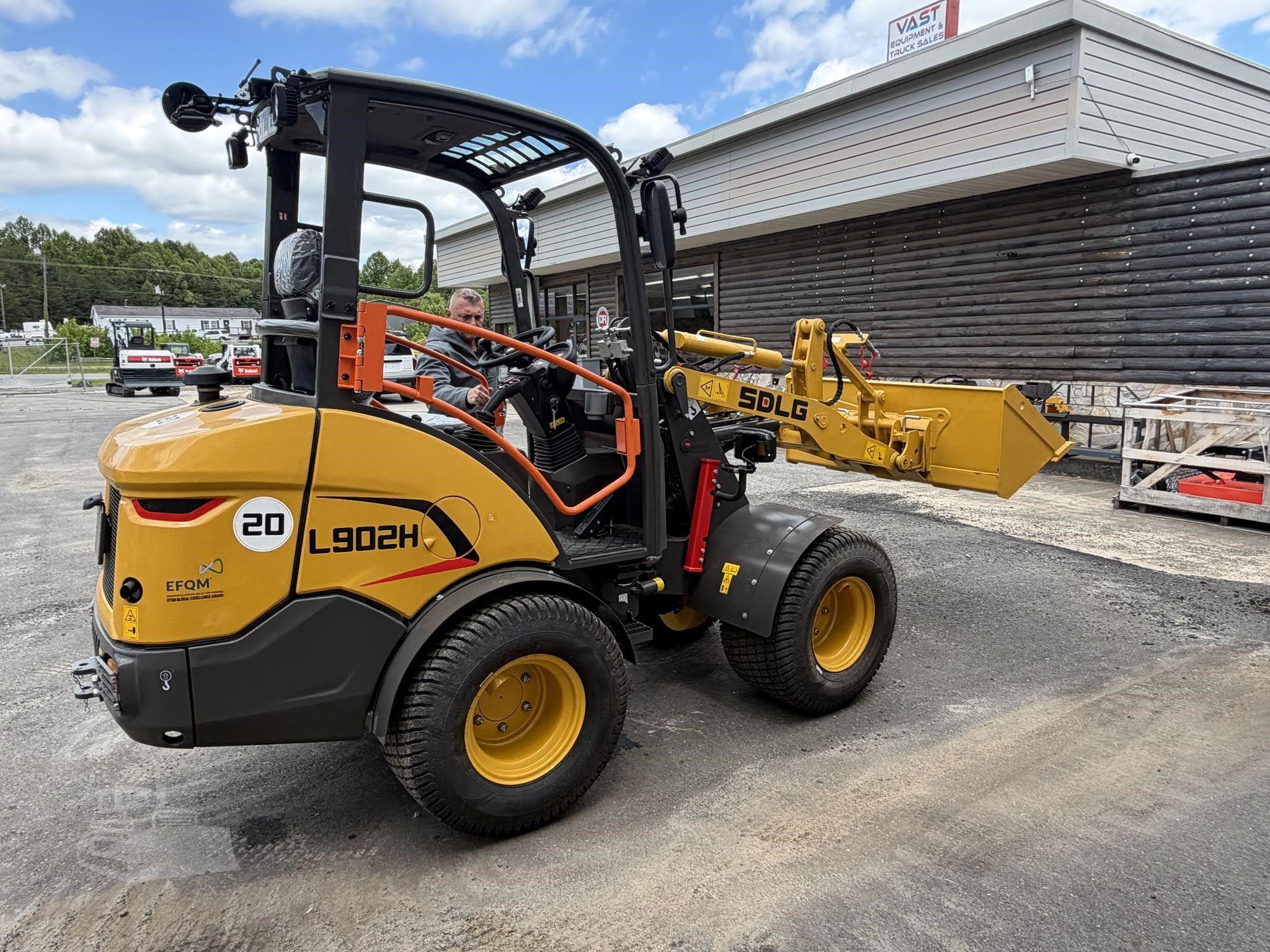 2026 SDLG L902H photo 4
