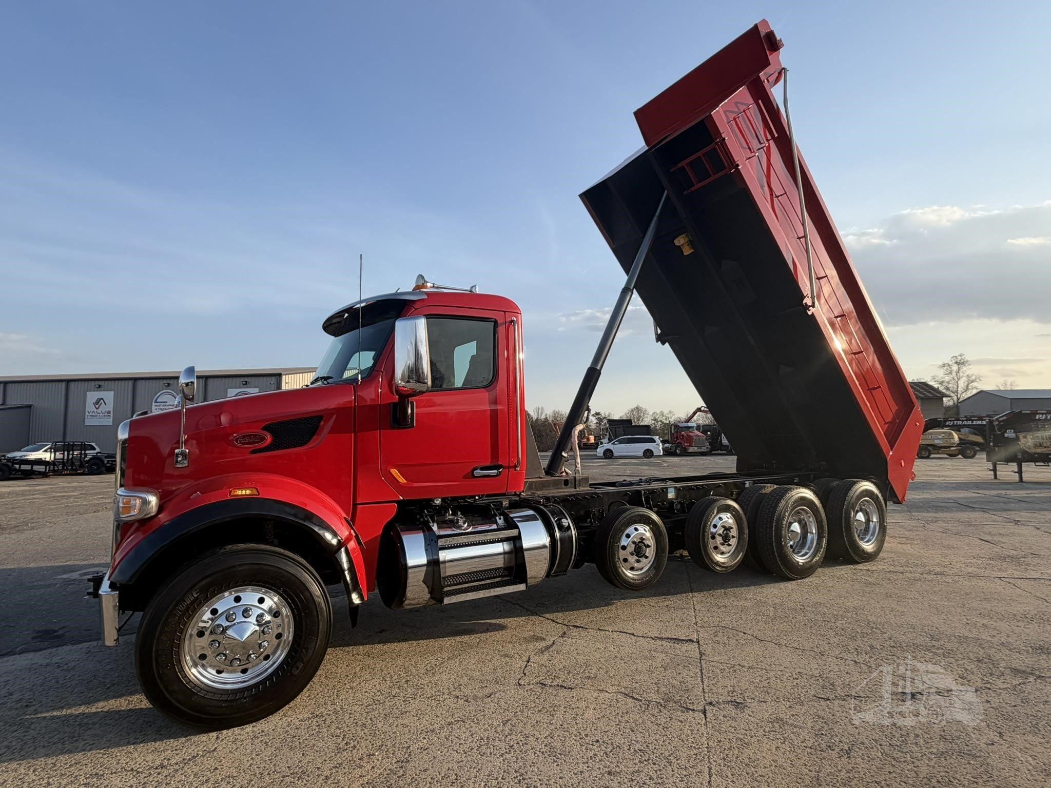 2022 PETERBILT 567 photo 4
