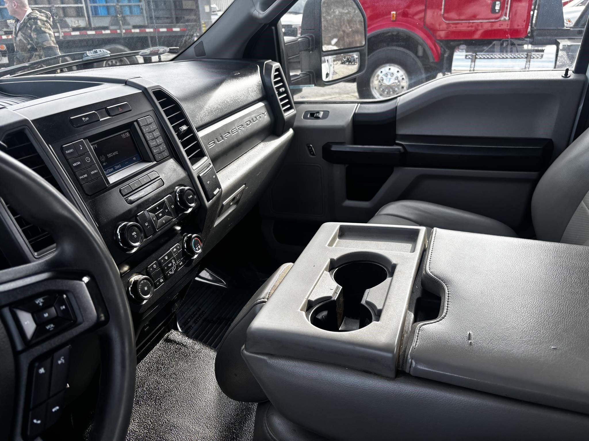 2019 FORD F250 photo 16