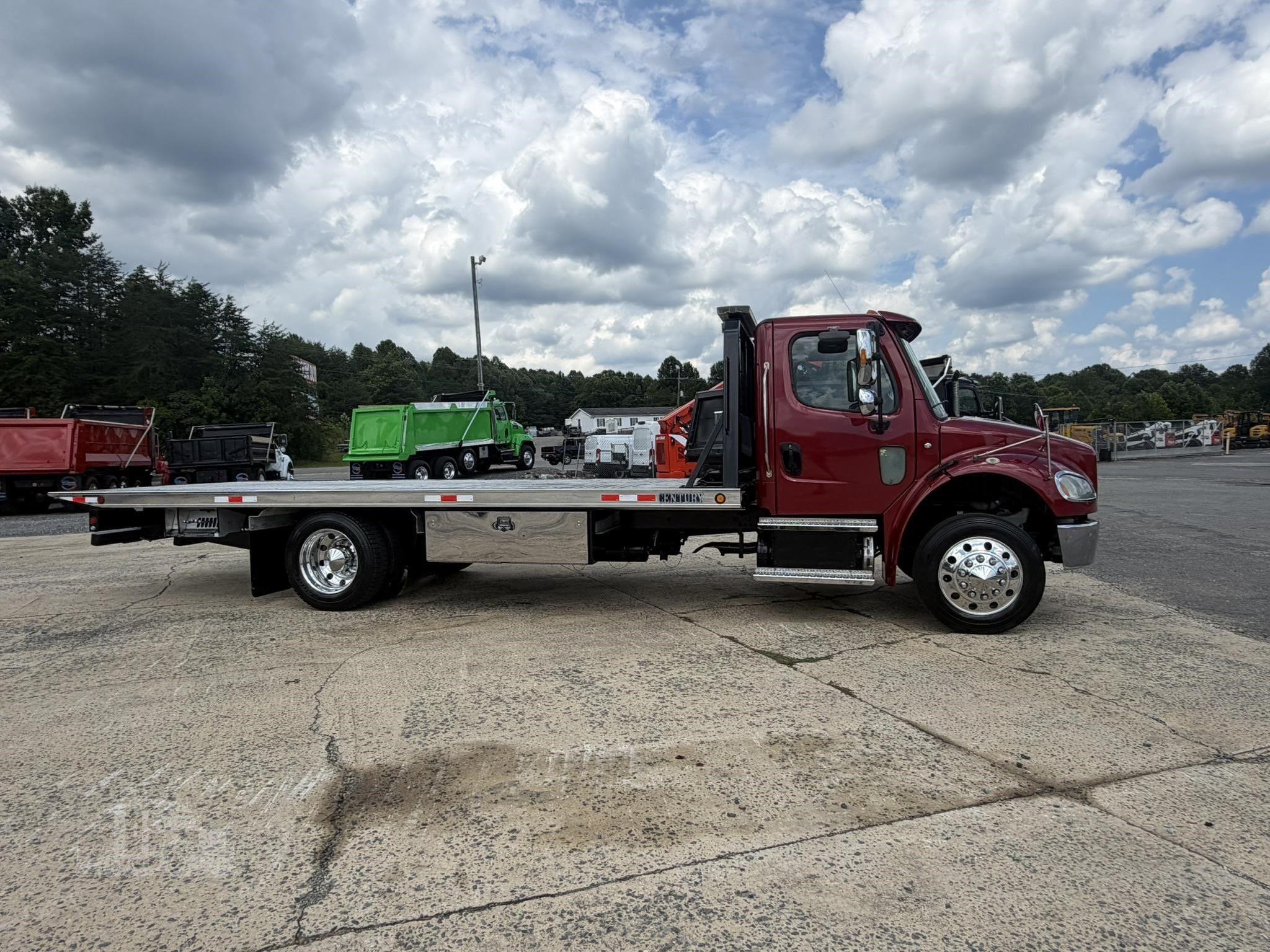 2018 FREIGHTLINER BUSINESS CLASS M2 106 photo 7