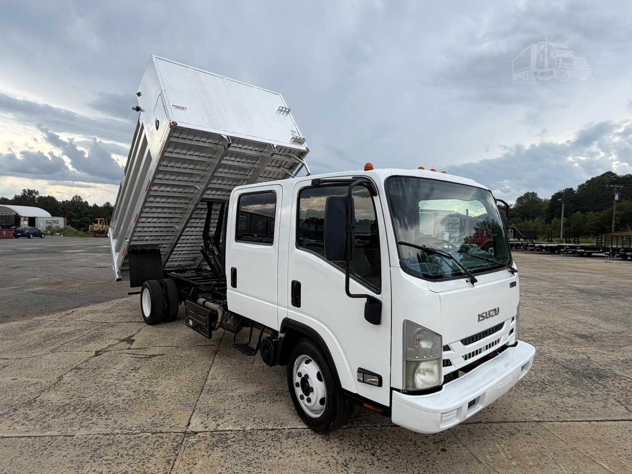 2016 ISUZU NPR HD photo 33