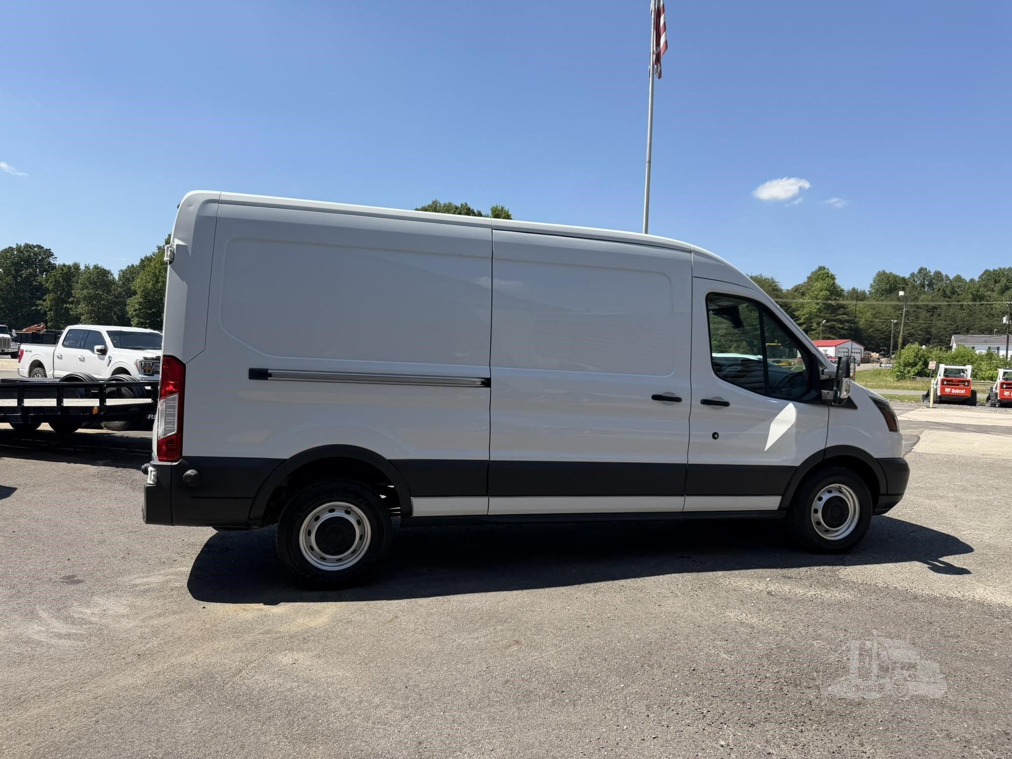 2018 FORD TRANSIT photo 10