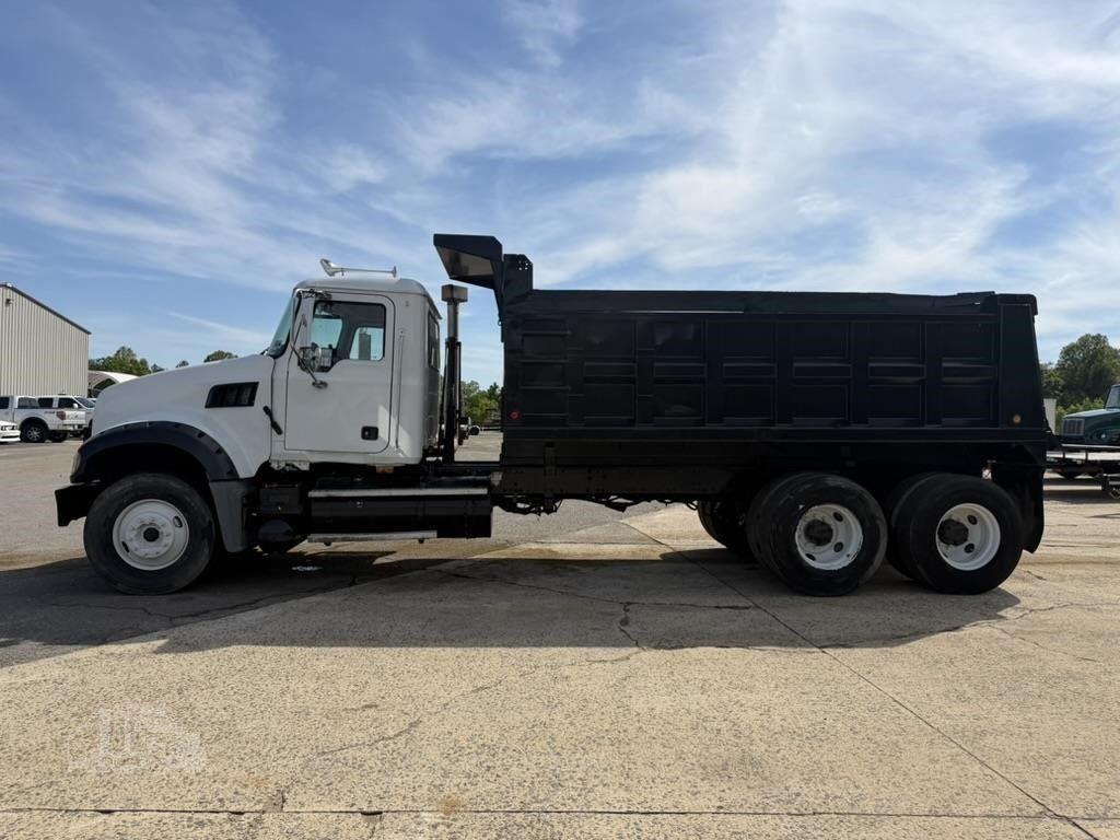 2009 MACK GRANITE GU713 photo 8