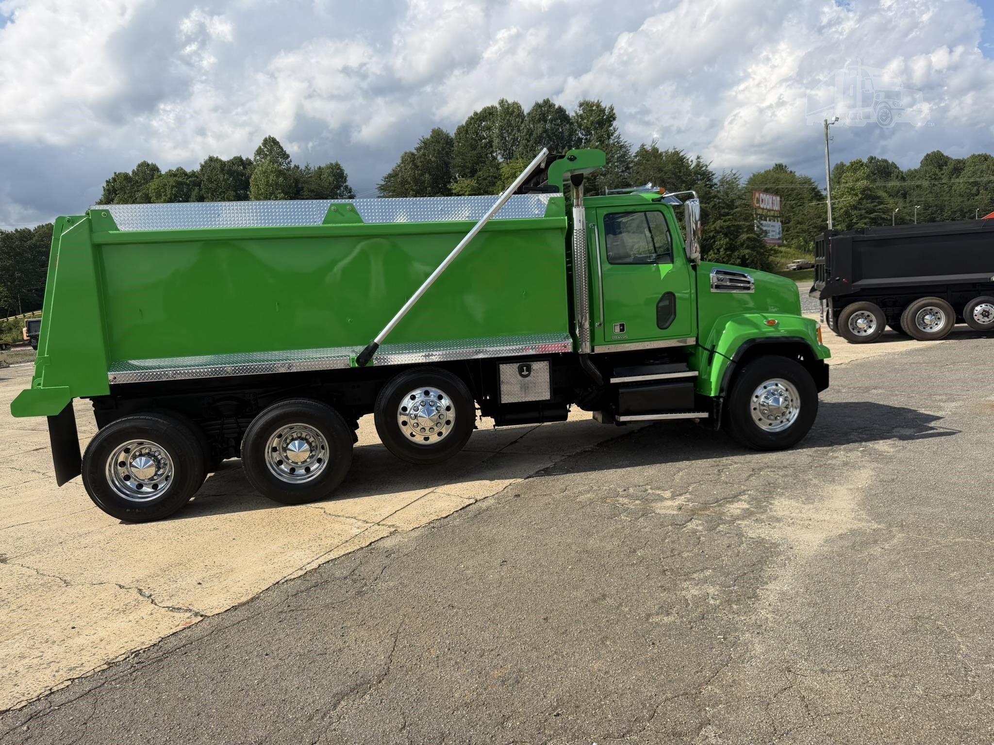 2018 WESTERN STAR 4700 photo 16