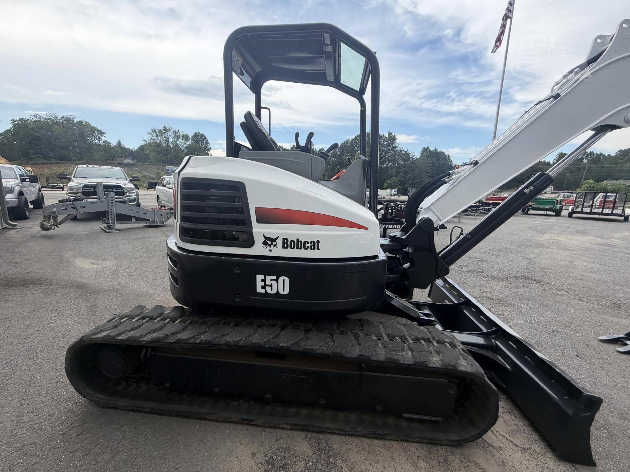 2019 BOBCAT E50 photo 29