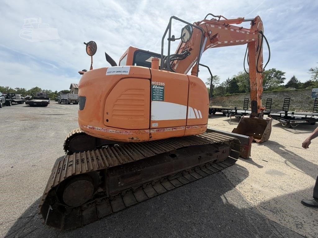 2011 DOOSAN DX140 LCR photo 9