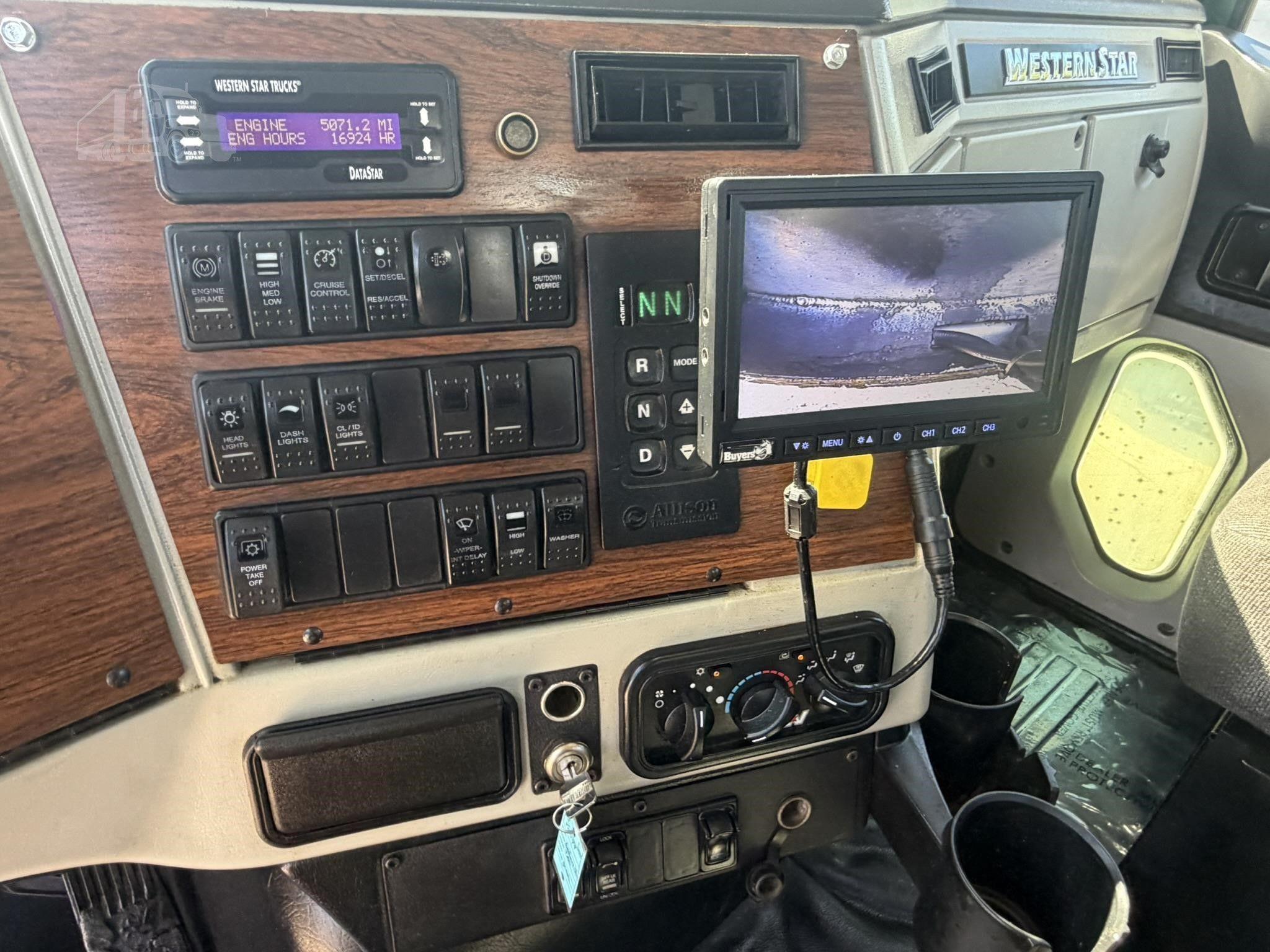 2016 WESTERN STAR 4700 photo 68