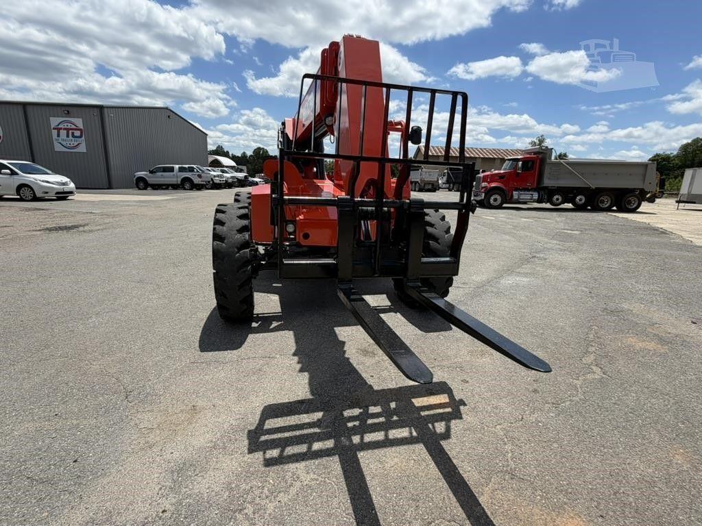2015 SKY TRAK 8042 photo 14
